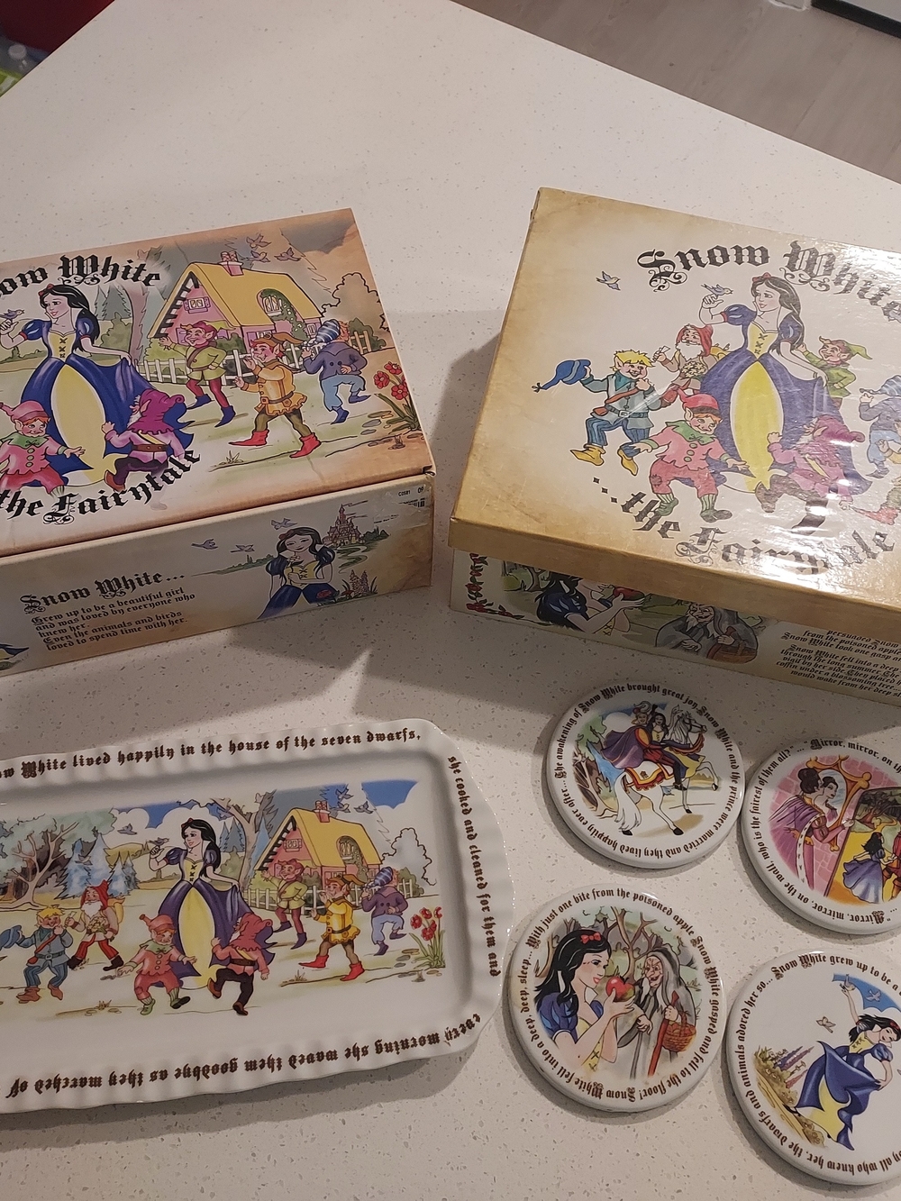 Snow White Ceramic Trinket Dish Set – Multicolor Decorative Accent